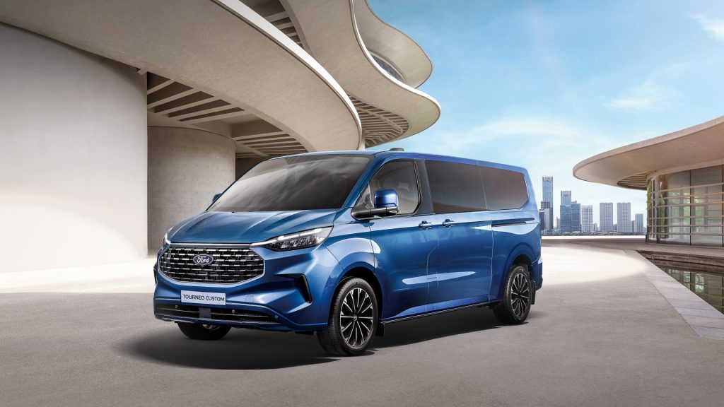 The All-New Ford Tourneo Custom福特旅行家25年式全新到港