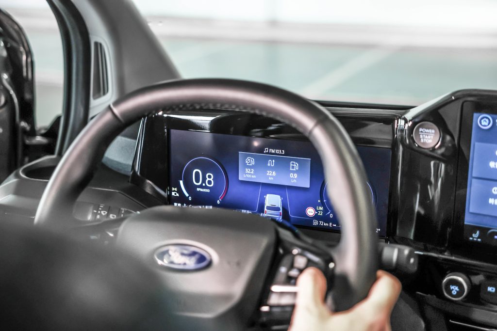 The All-New Ford Tourneo Custom福特旅行家25年式全新到港