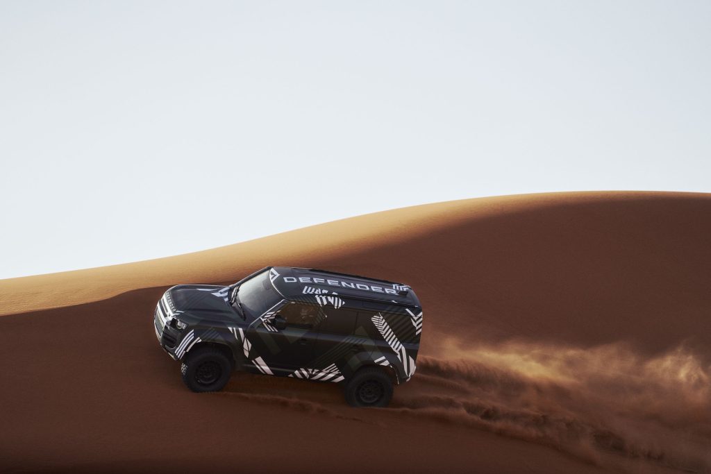 DEFENDER 完成拉力競賽原型車測試攜手達卡拉力賽傳奇迎接史詩挑戰