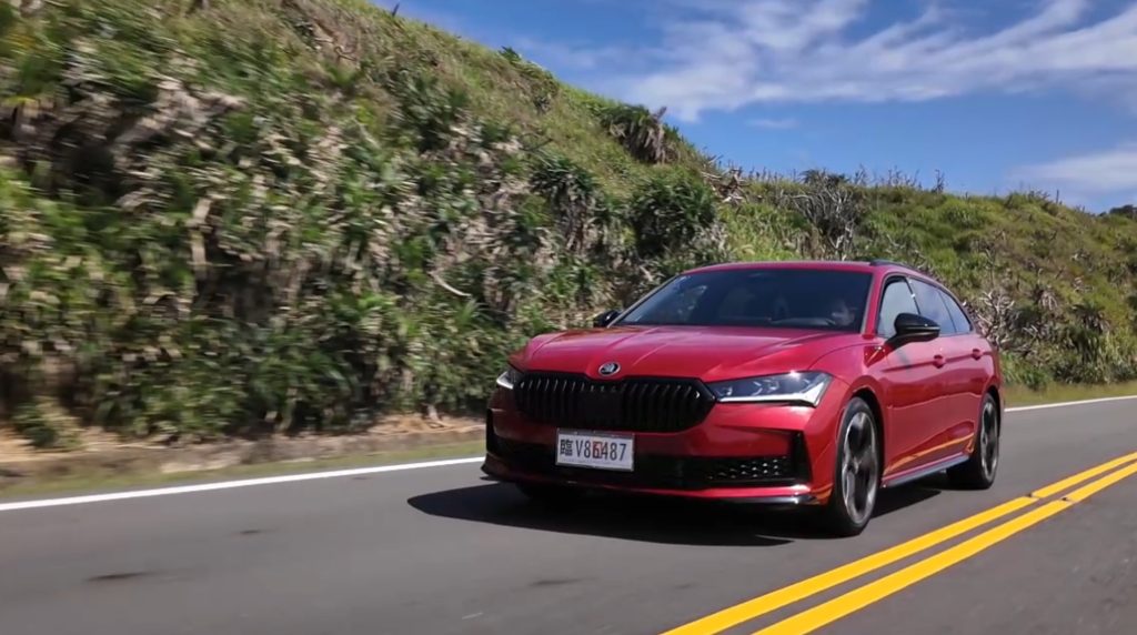 Skoda Superb Combi 2.0TSI 4x4 Sportplus 2025試駕│可剛可柔兩相宜