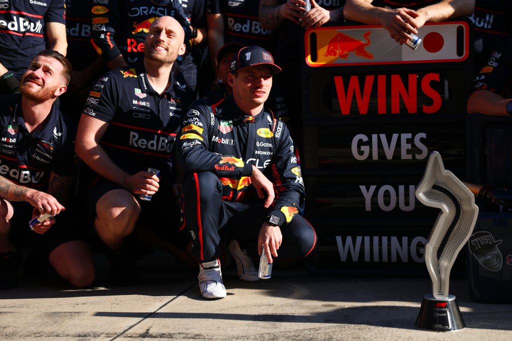 Red Bull 車隊四屆冠軍 Max Verstappen 在 Imola 完美開局奪冠為車隊拿下別具意義的第 400 場 F1 大獎賽勝利