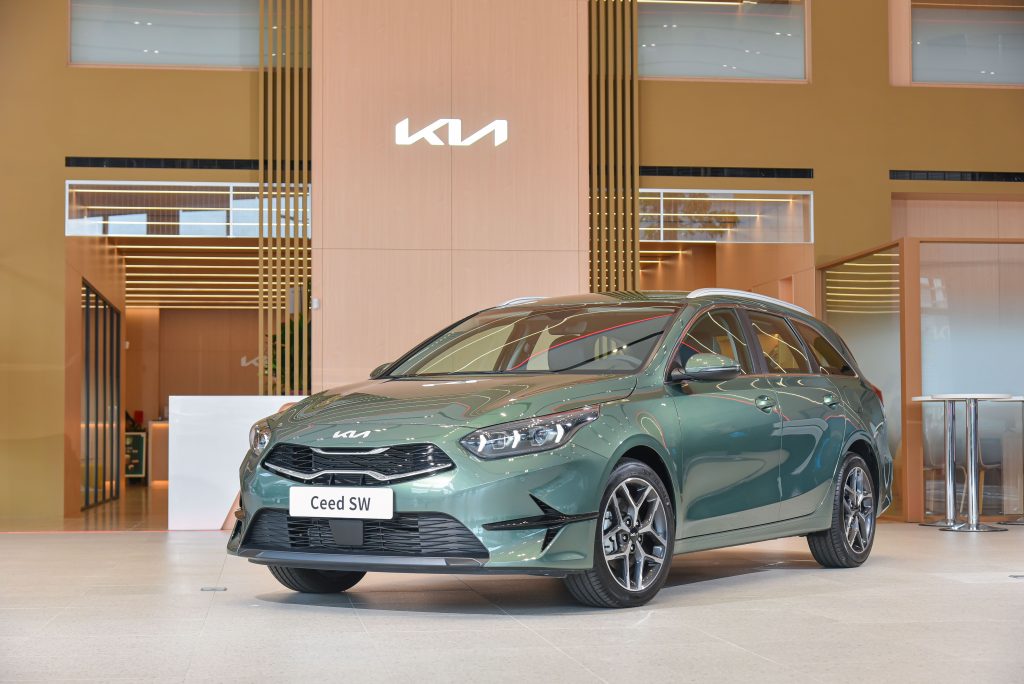 Kia The Ceed Sportswagon 歐洲智慧油電跑旅