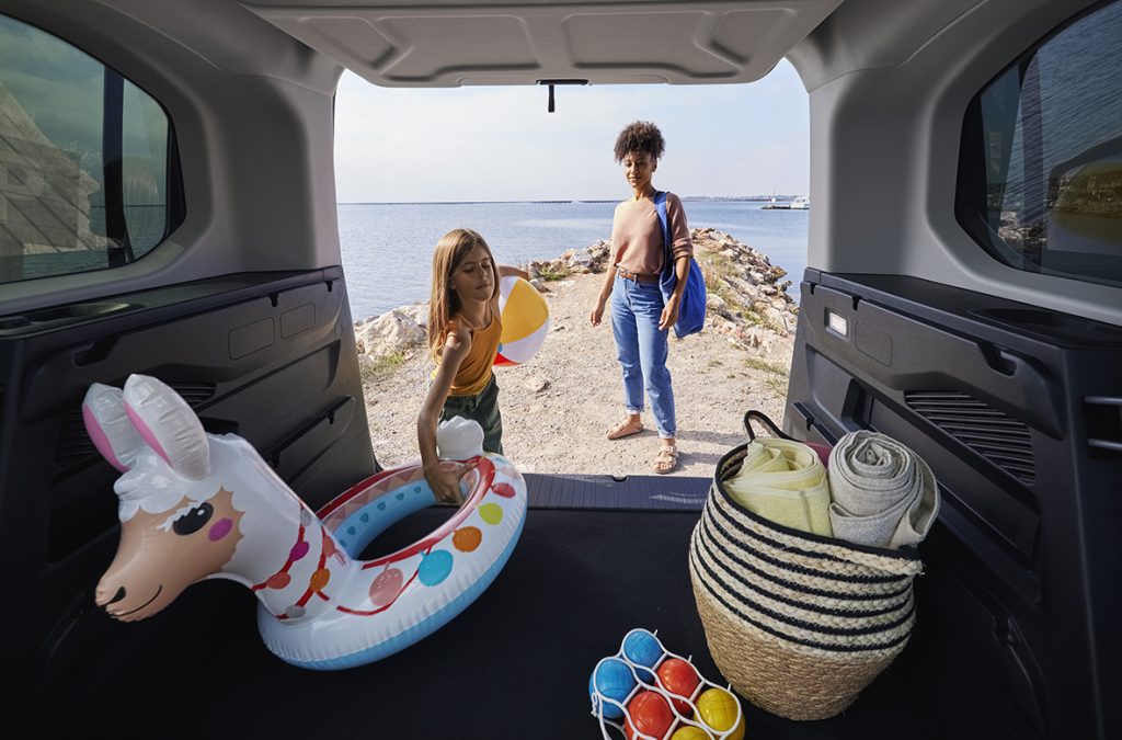 CITROËN BERLINGO 「布丁狗」蟬聯《車訊風雲獎》最佳進口小型 MPV × 歐洲進口家庭 MPV 銷售冠軍