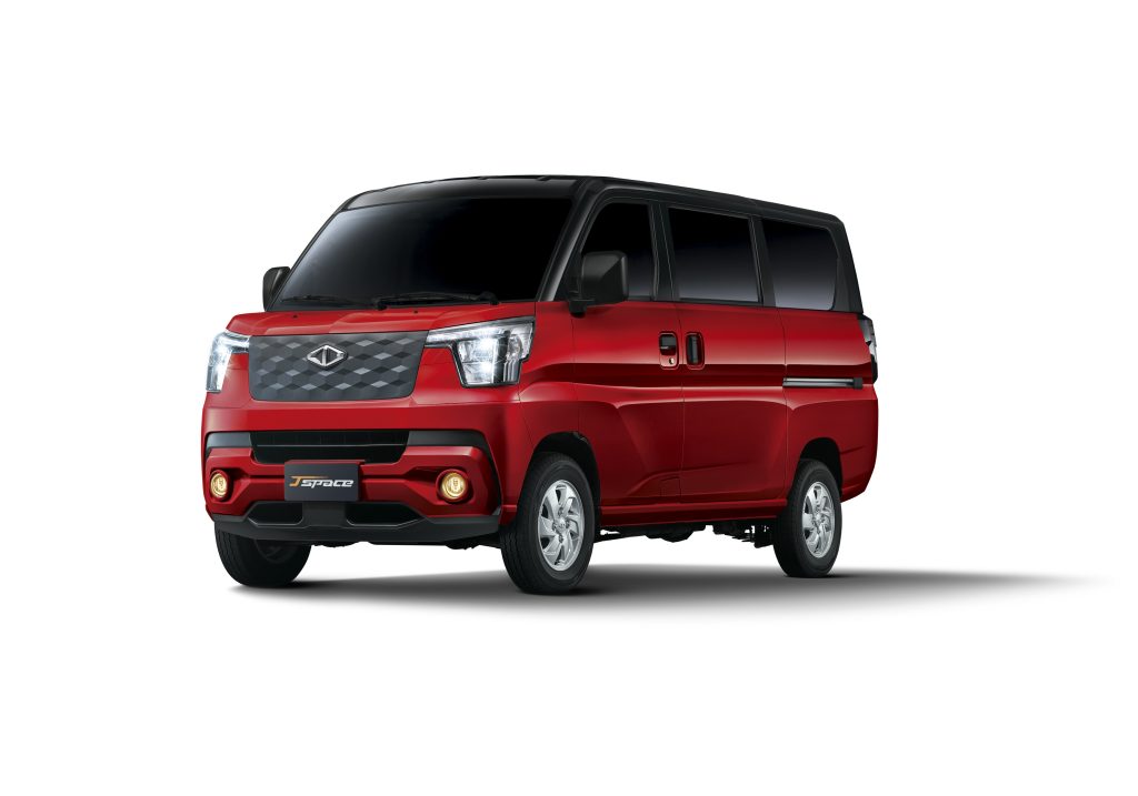 中華三菱雙彩6月 今夏最出色COLT PLUS、新世代ZINGER與J SPACE 新色登場 炫出駕馭美學