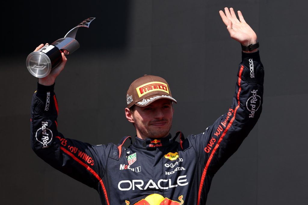 加拿大大獎賽縮小積分差距！Red Bull 車隊 Verstappen 重回頒獎台