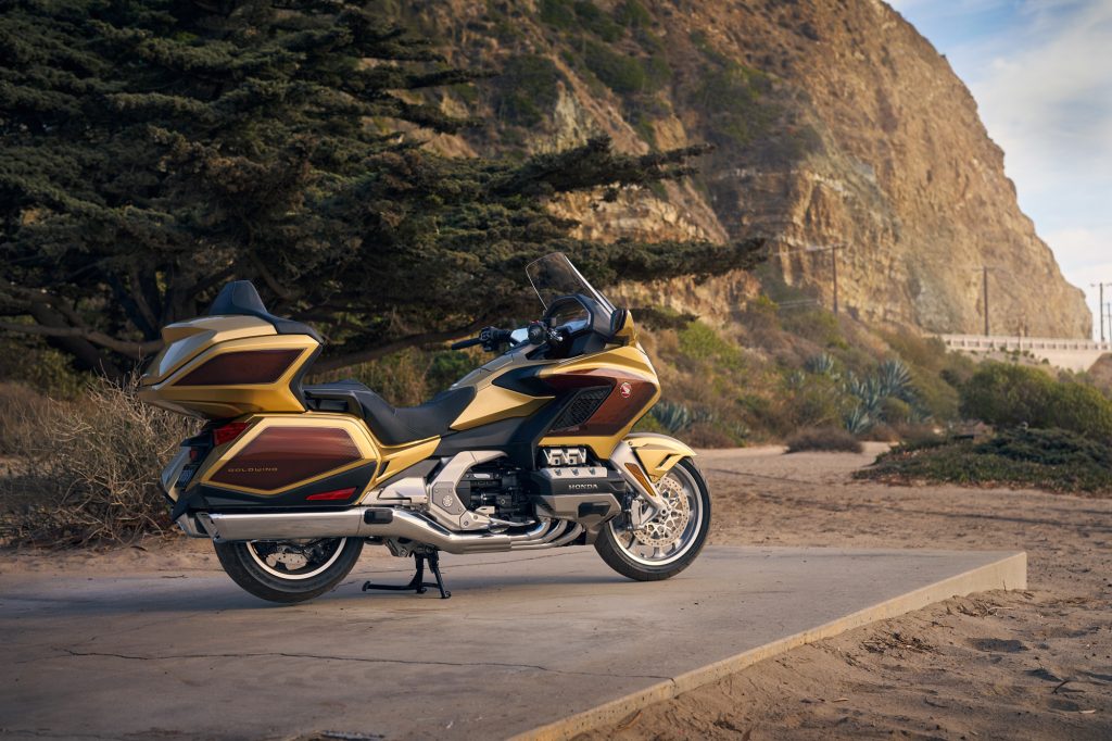 Honda GOLDWING 50週年紀念版亮相！2025年式重機旗艦再進化