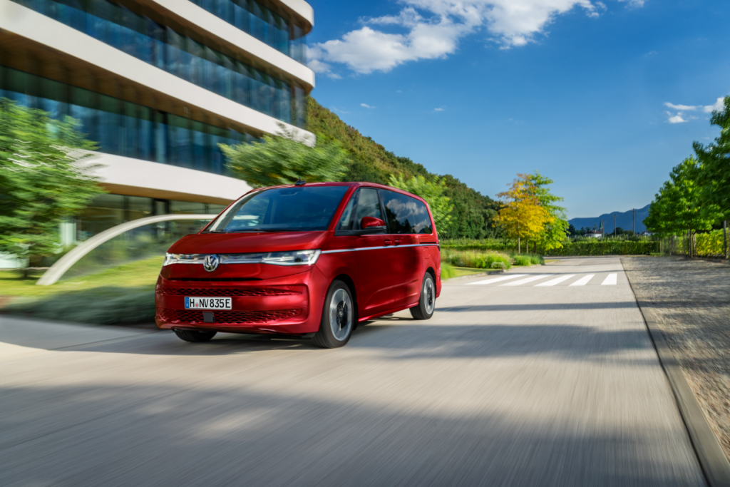 德系七人座再進化！全新 25 年式 Multivan TDI 柴油動力正式上市，建議售價 207 萬元
