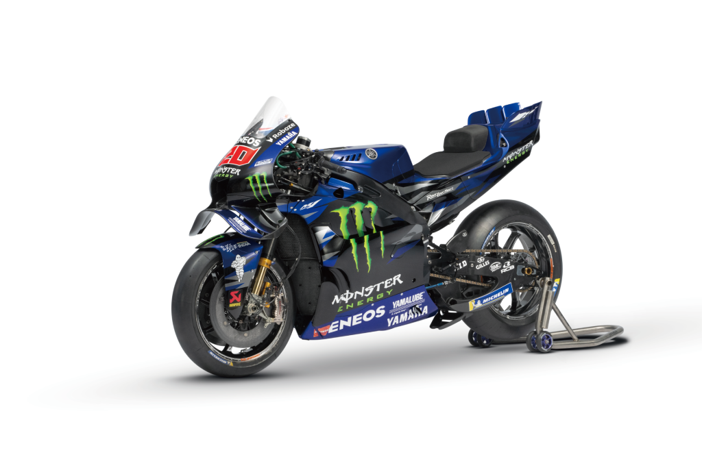 Yamaha震撼登場！2025國際重型機車展「Revs your Heart」熱血開展
