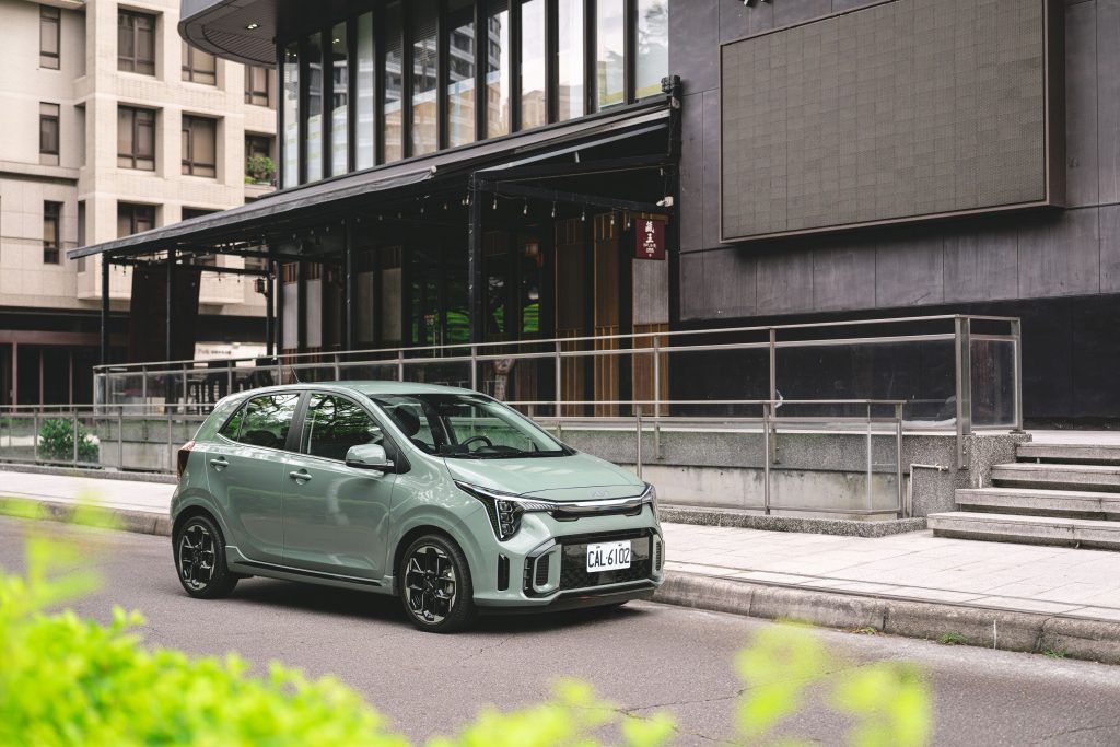Kia Picanto 榮獲 2025 英國最佳都會車｜9,000 元輕鬆入主再享 Sportage 銷售破萬感恩活動！
