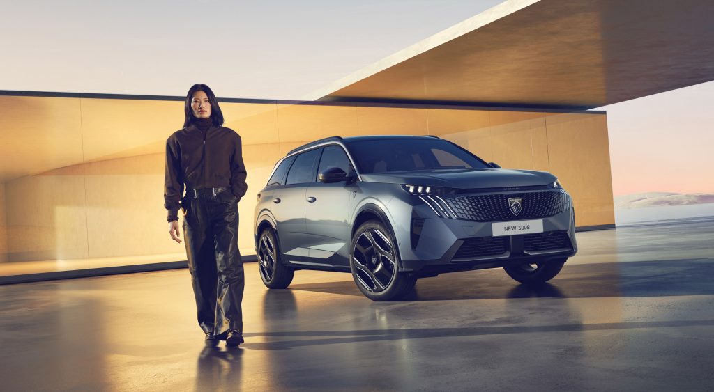 PEUGEOT 3008 / 5008 HYBRID 正式上市｜Fastback 跑旅型格 × 國產 SUV 價格帶震撼登場