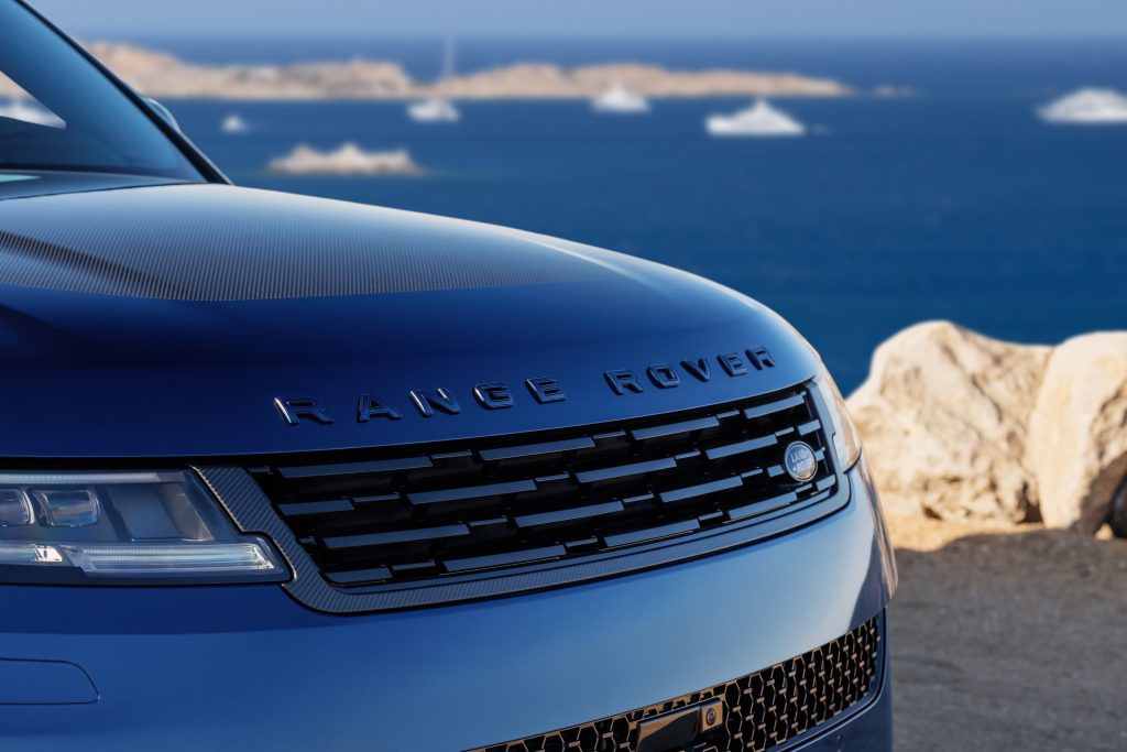 SV BESPOKE 訂製升級！RANGE ROVER SPORT SV 專屬高性能奢華登場