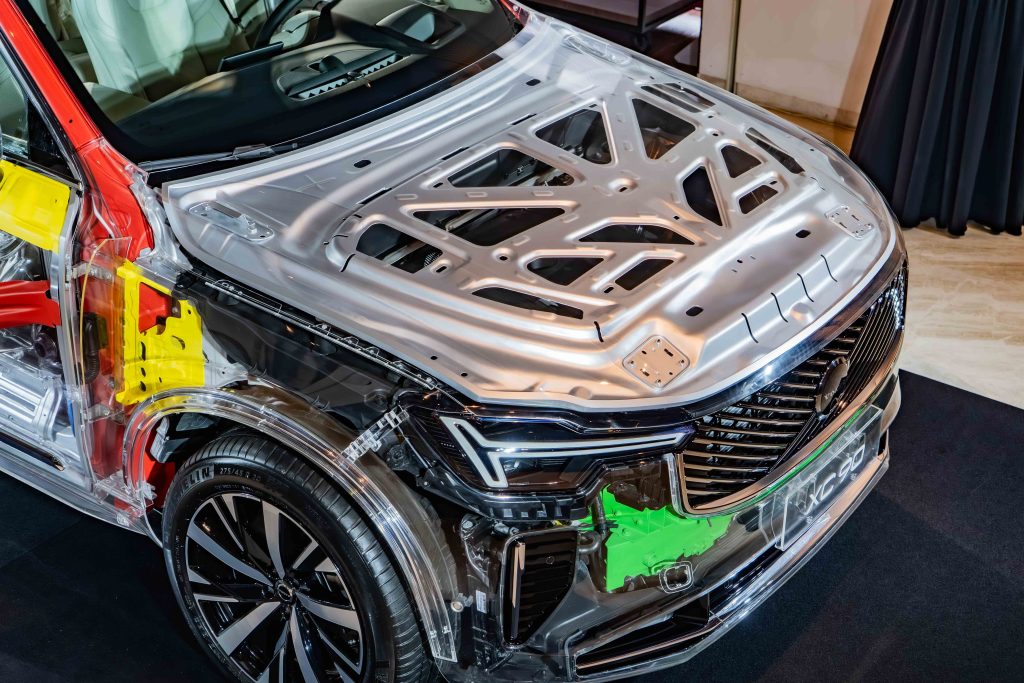 眼見為憑！Volvo The New XC90透明結構概念車首度登台，重新定義豪華七人座安全標竿