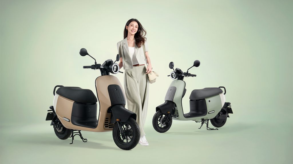 Gogoro EZZY 暢銷破 3,000 台！推夏日新色與限時優惠，再享最高 3 年免費騎乘
