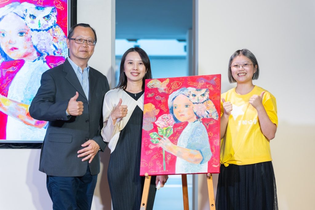 以畫為語，療癒時光——保時捷攜手喜願協會，圓夢 Sabrina 個展《消失的九年級》