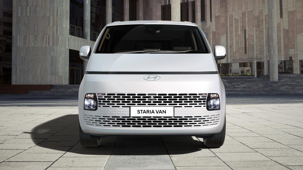 Hyundai STARIA VAN & CAMPER登場｜商務休旅雙用、空間與安全全面升級！