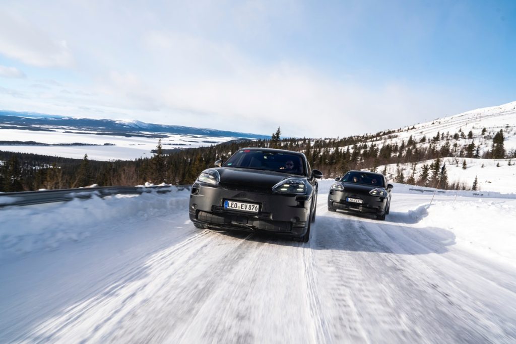 全新 Porsche Cayenne 極限測試公開！虛擬與實境完美融合、性能再進化