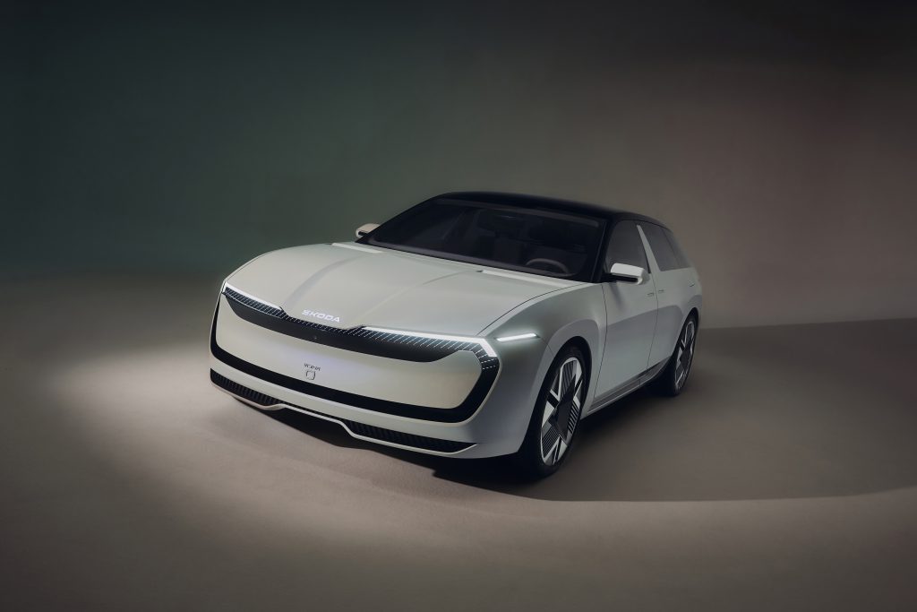 Škoda Vision O 概念車全球首演｜智慧科技結合旅行車未來美學