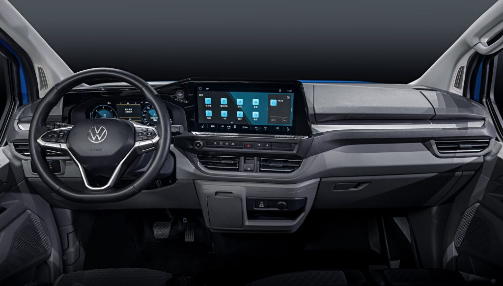 Volkswagen The All-New Caravelle正式登台｜紅點大獎認證 頂級商旅唯一四輪傳動首選