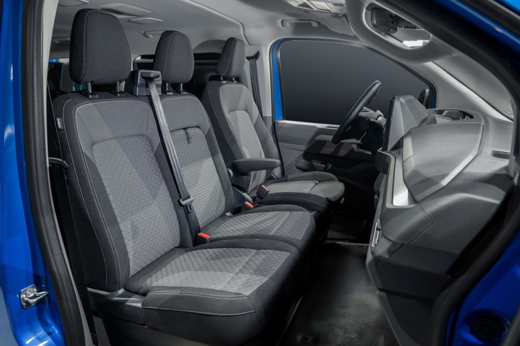 Volkswagen The All-New Caravelle正式登台｜紅點大獎認證 頂級商旅唯一四輪傳動首選