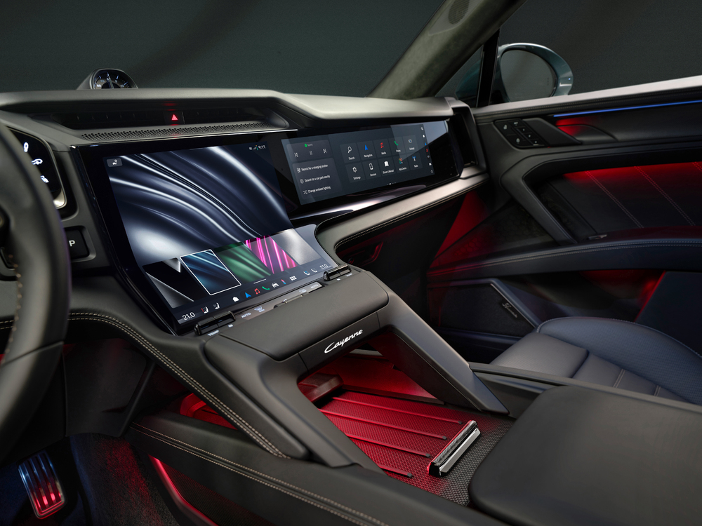 全新純電 Cayenne 座艙首度亮相　保時捷開啟數位化駕駛未來新篇章！