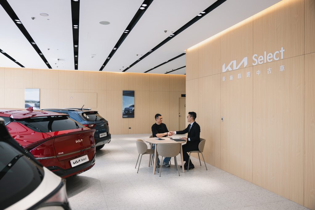 Kia Select 原廠精選中古車再升級：全新會員系統與不限品牌 AI 即時估價上線