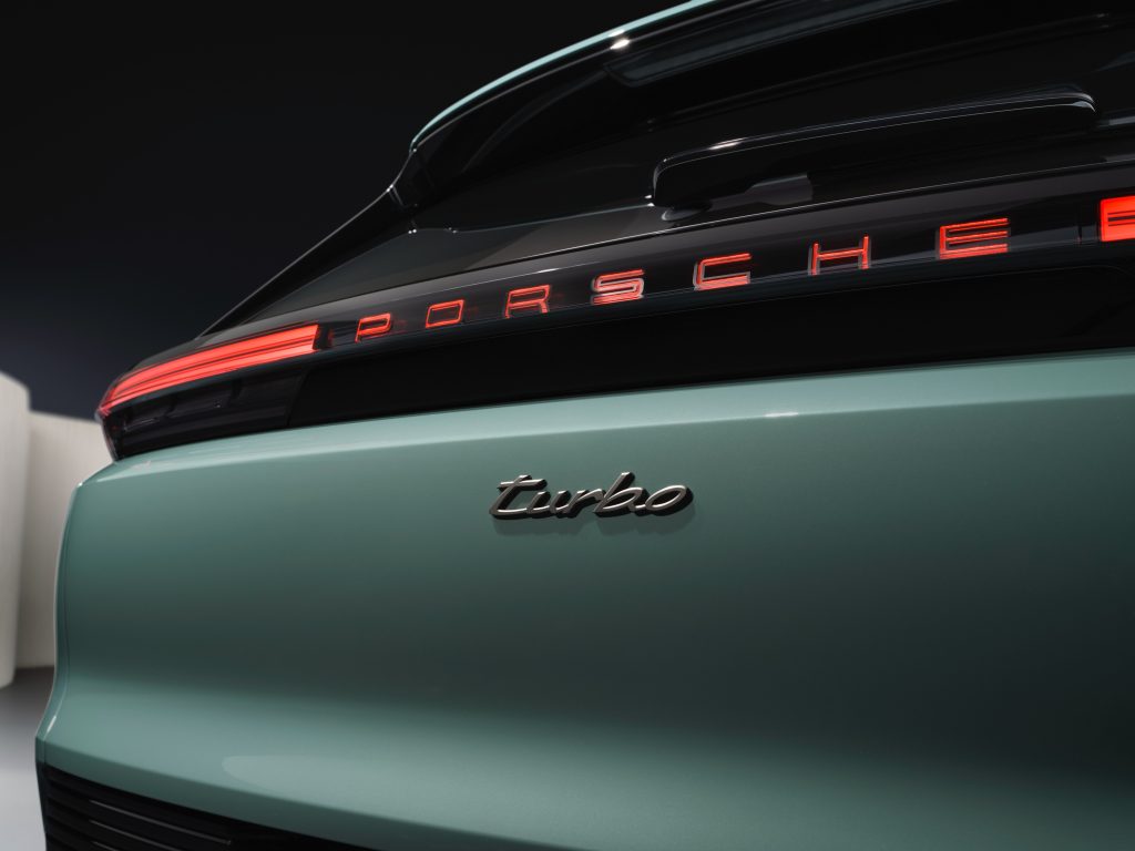 保時捷發表第二款純電 SUV｜全新純電 Cayenne 正式登場，開創豪華 SUV 電能新紀元