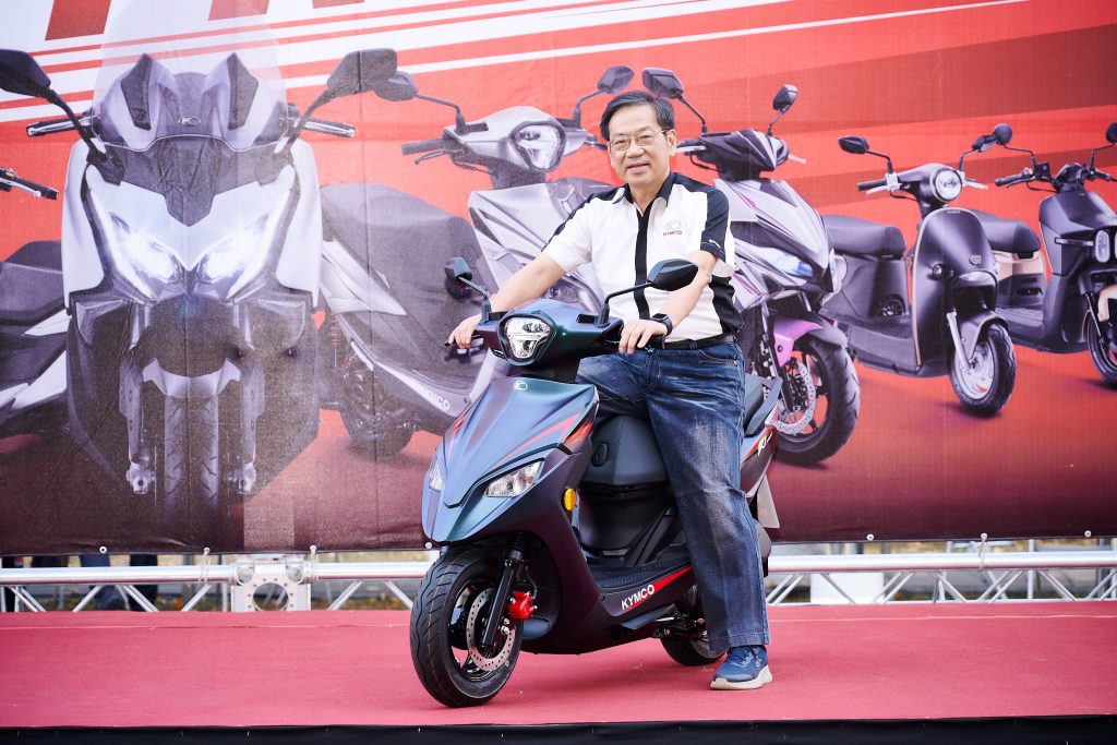 KYMCO 董座柯俊斌親臨 2025 第 36 屆南台車展—新 K1 125/150 震撼登場！「雙車同價」60,500 起