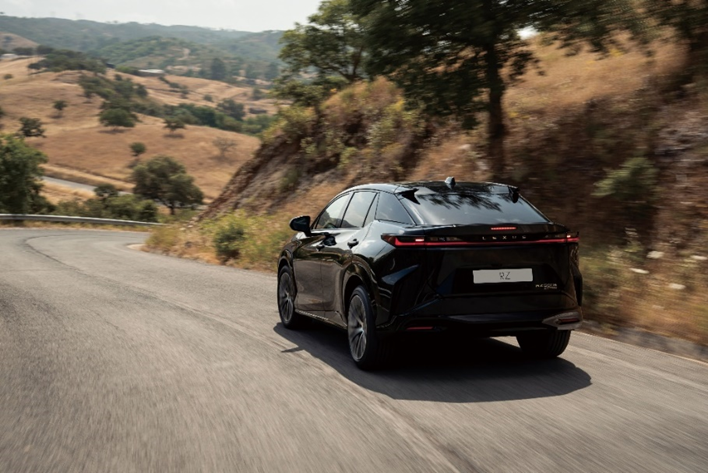 Lexus RZ 500e / RZ 550e F SPORT 全新上市｜開啟純電奢華新境界